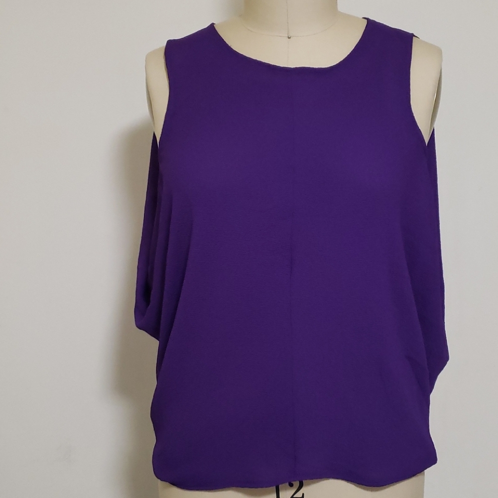 NWT H&M crepe sleeveless top